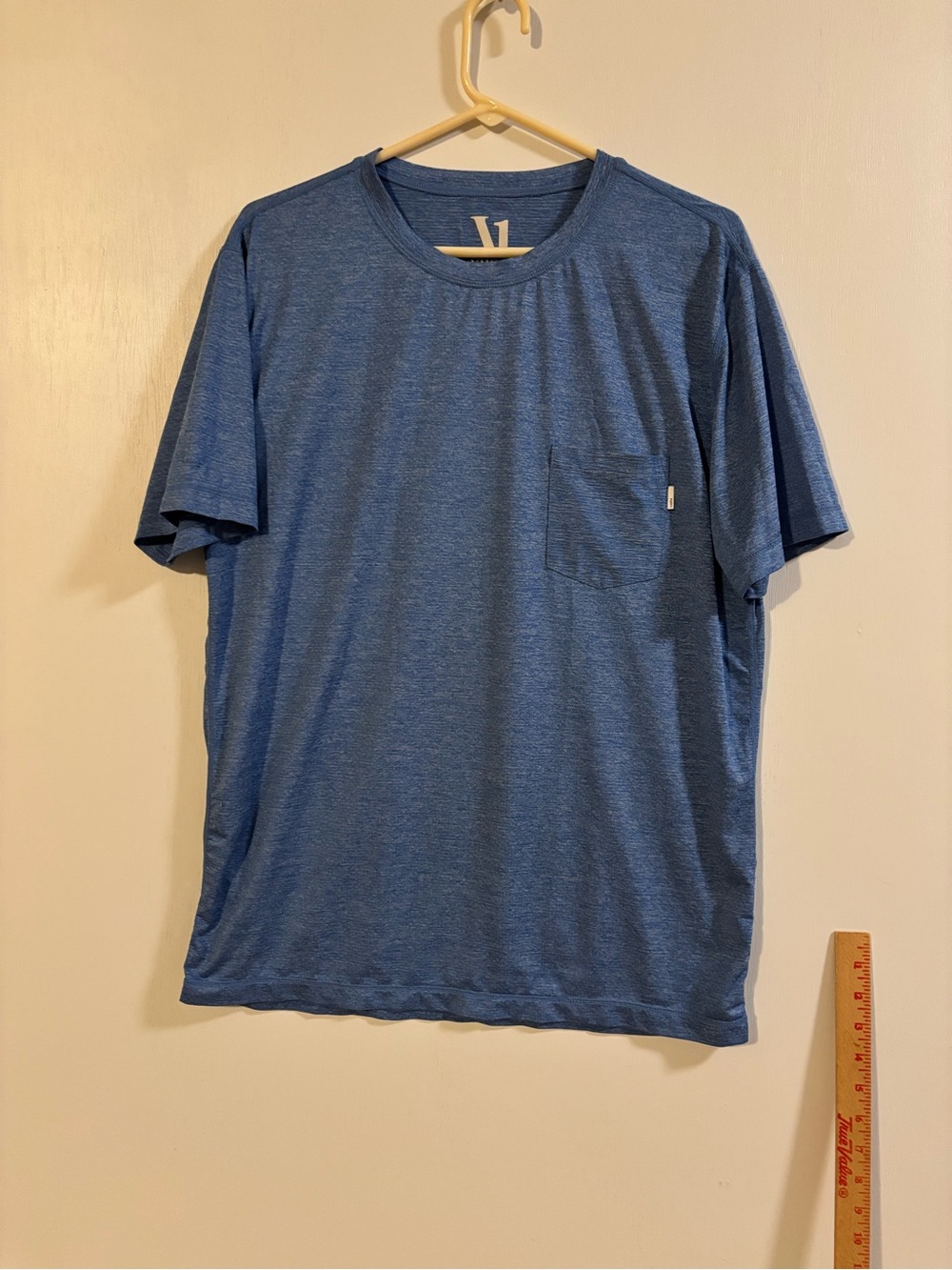 Vuori Men's Blue Pocket Crew Neck T-Shirt